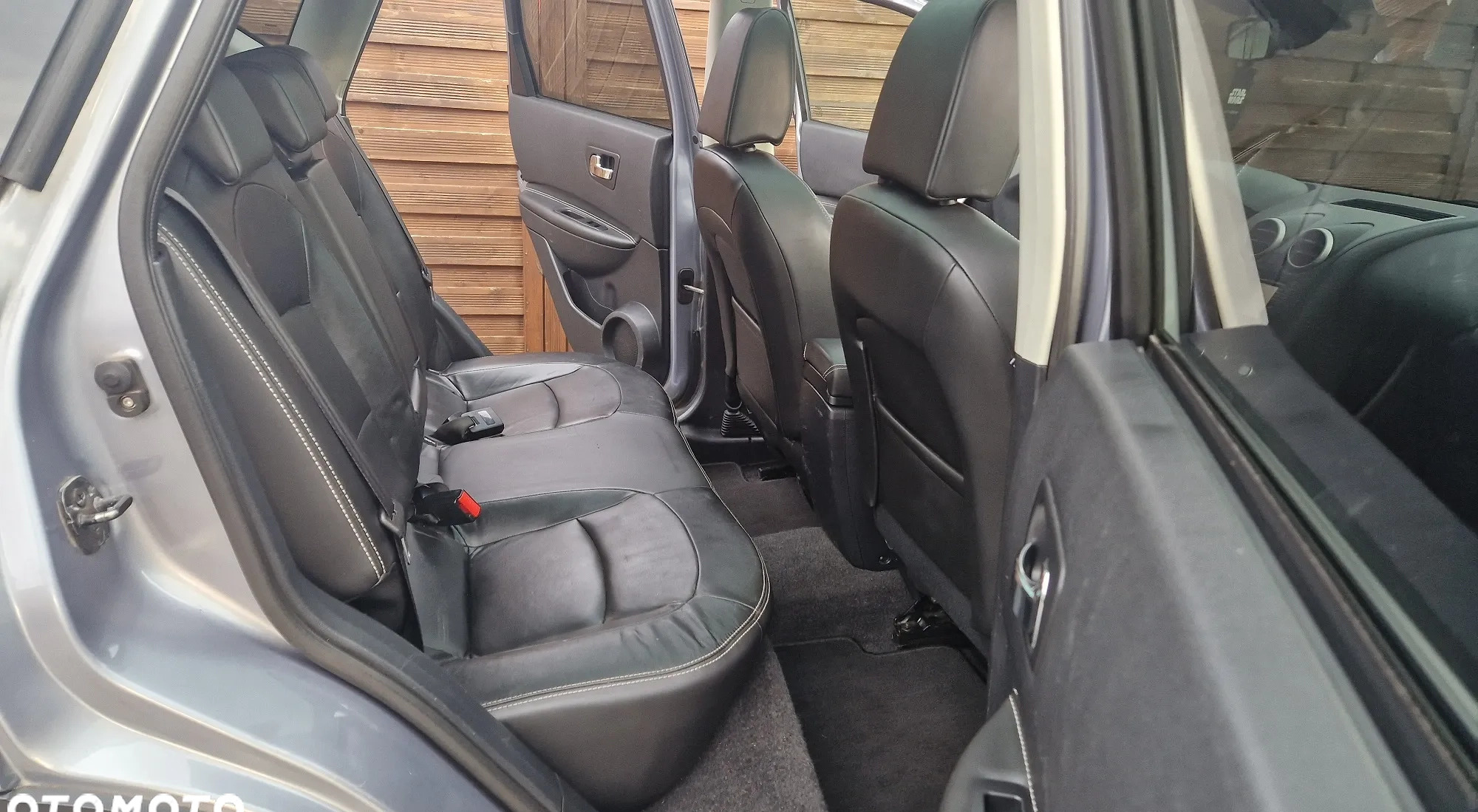 Nissan Qashqai cena 44900 przebieg: 165000, rok produkcji 2013 z Kozienice małe 667